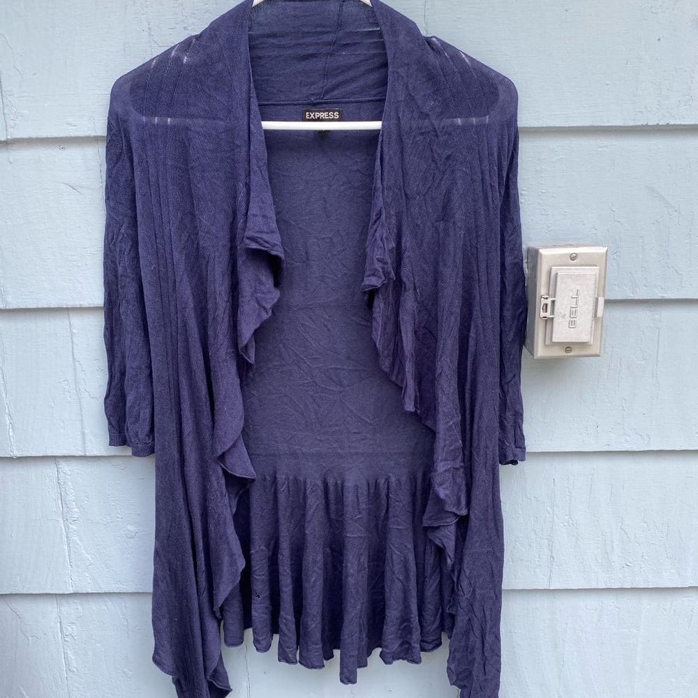 Express Light short sleeved sweater
